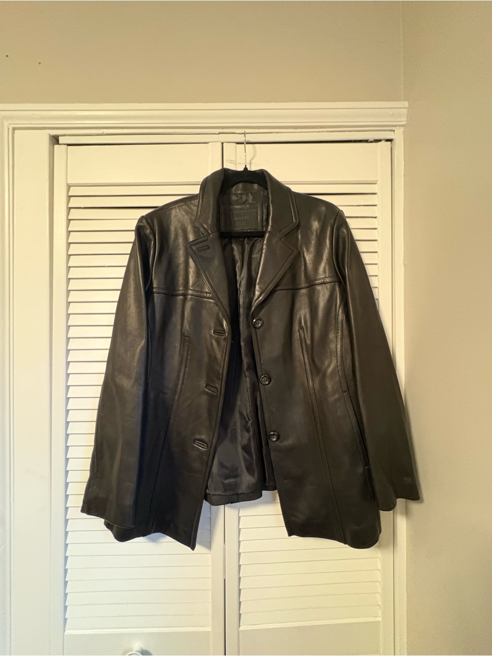 Vintage Avanti New York genuine leather blazer